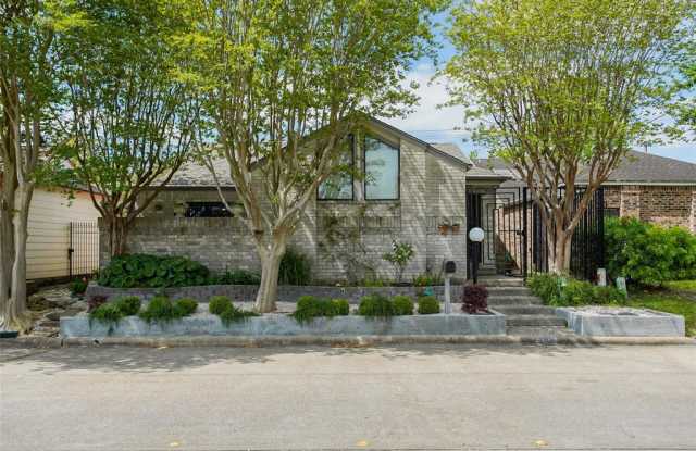 1904 Hunters Trace Street Gallery 3