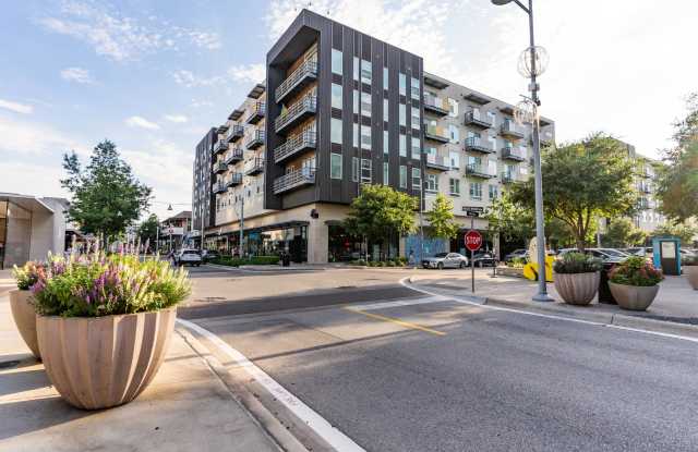 The Standard at Domain Northside Apartments photos photos