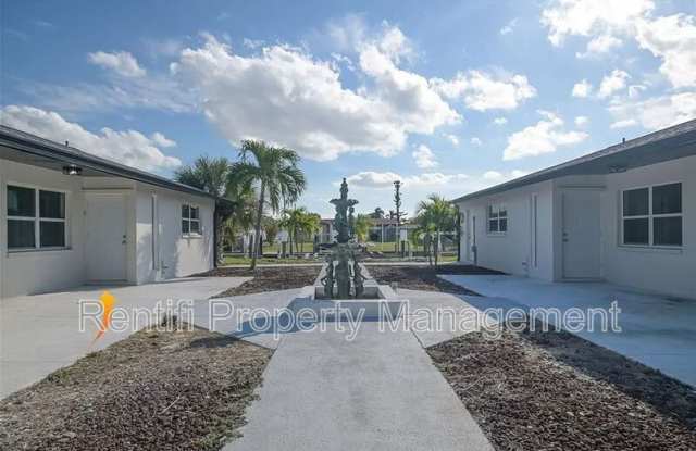 1324 Miramar St photos photos