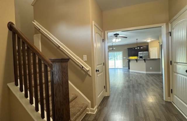 107 E. Lake Drive Gallery 3