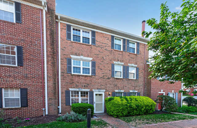 1625 South Barton Street - 1 photos photos