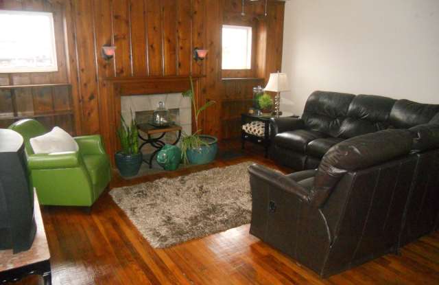 1587 King Avenue Gallery 3
