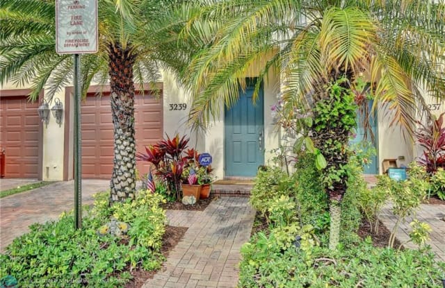 3239 SW 16th Ter - 3239 Southwest 16th Terrace, Fort Lauderdale, FL 33315