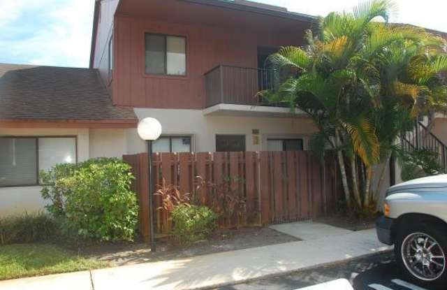 2445 SW 22nd Avenue photos photos