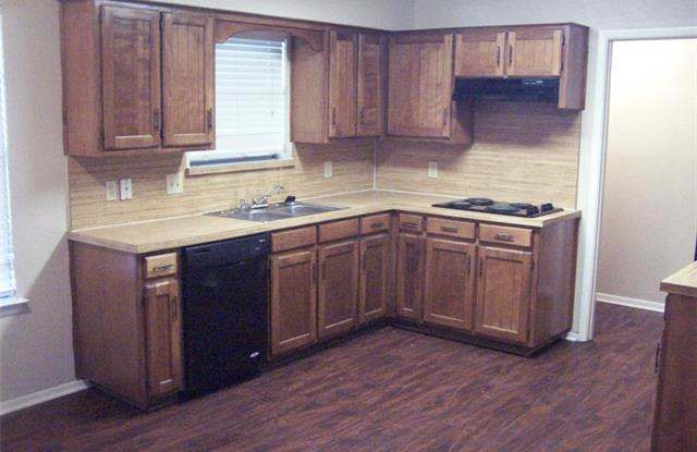 5916 Woodmeadow Drive Gallery 3