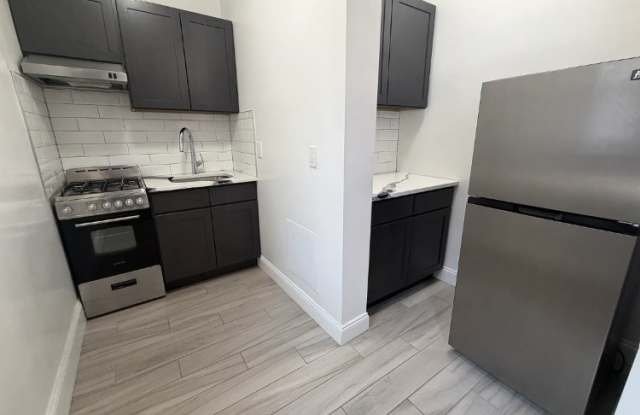 620 Pavonia Ave photos photos