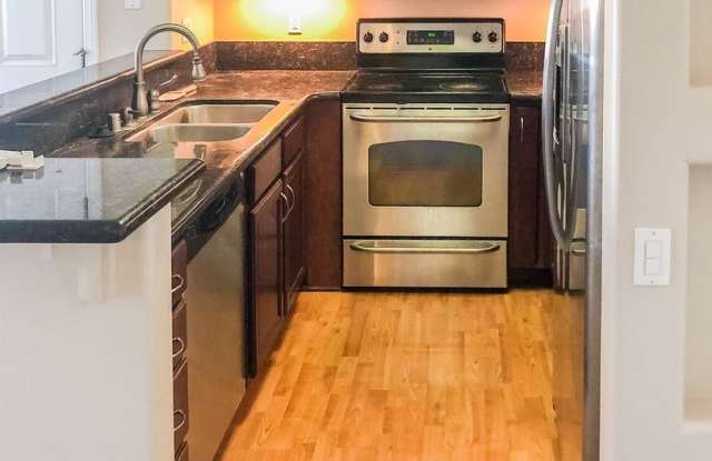 5404 Balboa Arms Dr Unit 457 Gallery 2