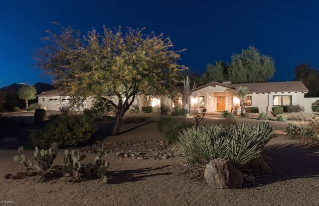 4812 E ROVEY Avenue Gallery 2