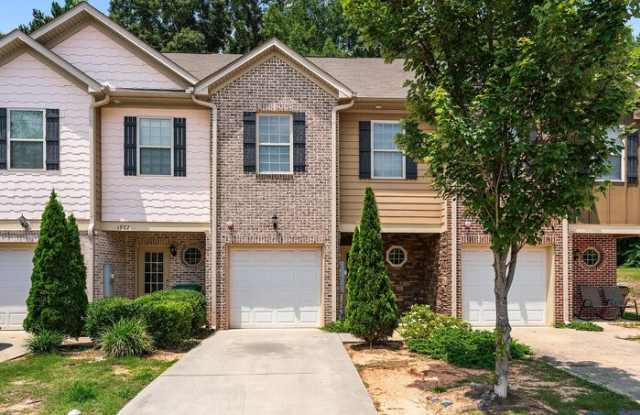 1984 Old Dogwood - 1984 Old Dogwood, Irondale, GA 30238 1984 Old Dogwood - 1984 Old Dogwood, Irondale, GA 30238