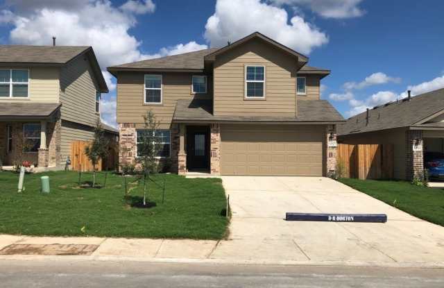 12927 Whisper Crossing Gallery 1