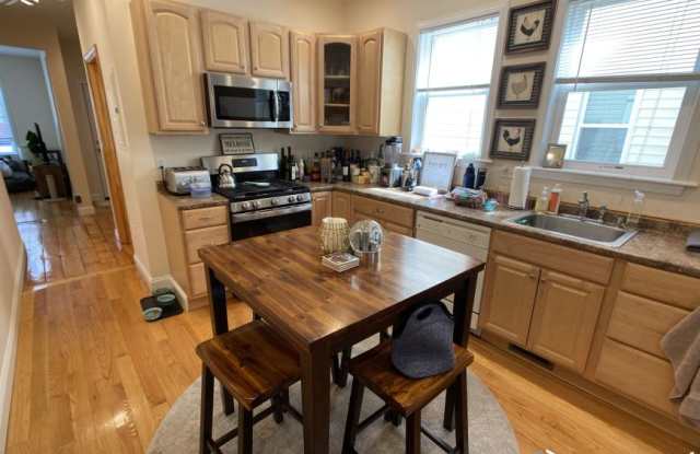 20 Radcliffe Rd. - 20 Radcliffe Road, Somerville, MA 02145