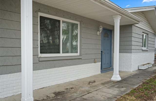 4925 BEACON HILL Drive Gallery 4