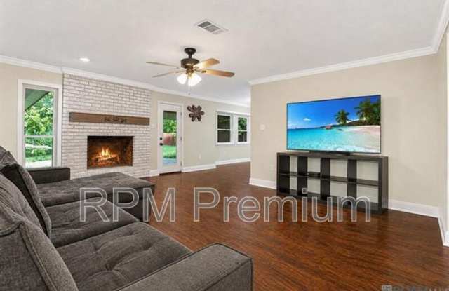 26137 Vincent Dr Gallery 4