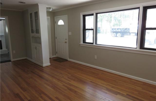 223 Stuttaford Drive Gallery 2