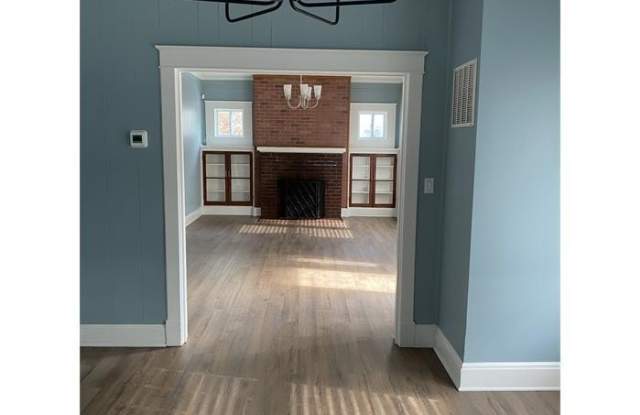 3012 ALABAMA Avenue SE Gallery 2