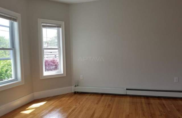 231 Boston Ave. Gallery 3