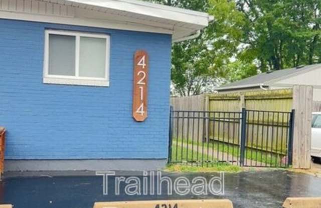 4214 Lloyd St photos photos