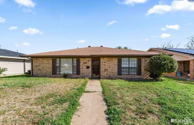 2810 FLEMING ROAD photos photos
