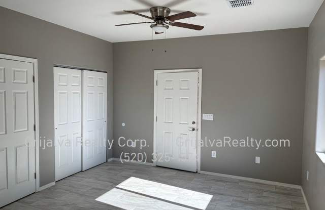 2750 La Verne Gallery 4