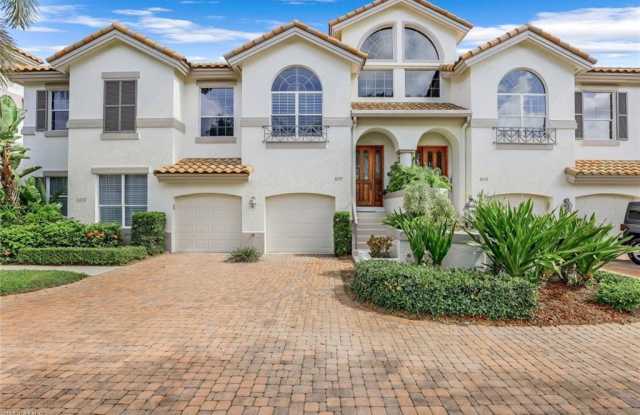 107 Colonade - 107 Colonade Circle, Naples, FL 34103