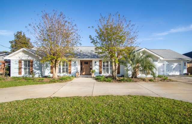 956 Aquamarine Drive photos photos