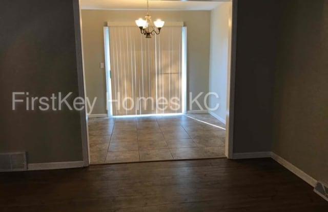 16505 East 28th Place Gallery 4