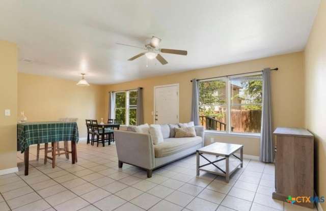 1020 Sagewood Trail photos photos