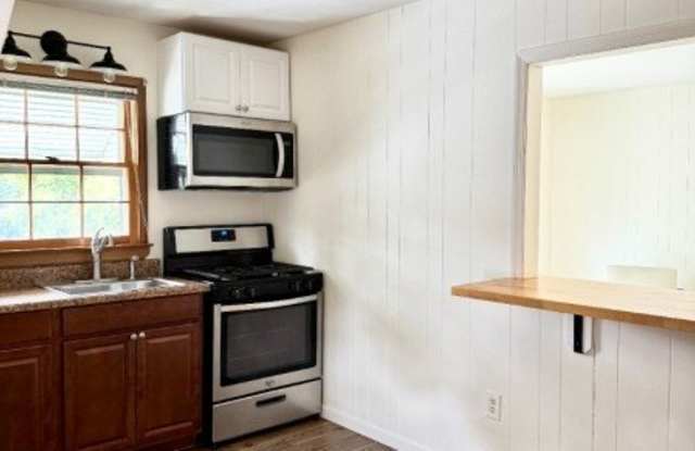 141 Valpeck Ave photos photos