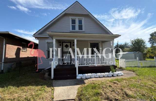 700 Dennison, a charming and well-maintained 3-bedroom, 1-bathroom Gallery 1