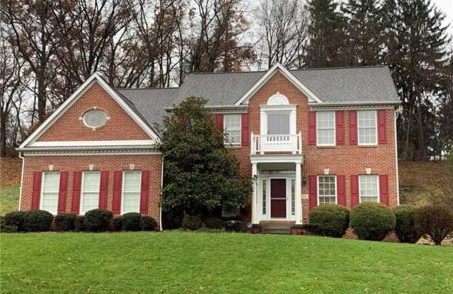 1615 Oakleaf Ln - 1615 Oakleaf Lane, Franklin Park, PA 15237