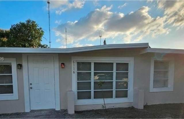 6116 SW 38th St photos photos