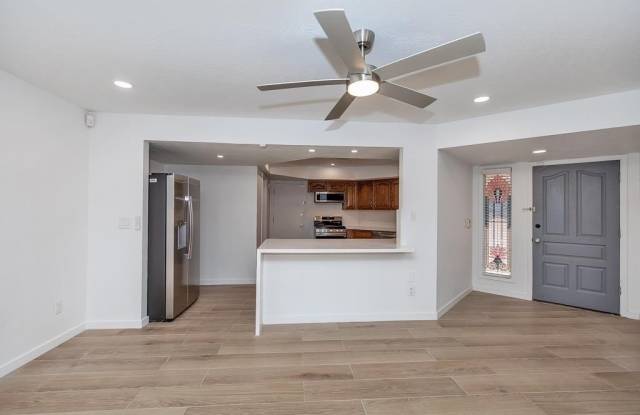 2174 S Del Valle Way Gallery 3