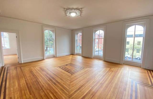 233 Liberty St. photos photos