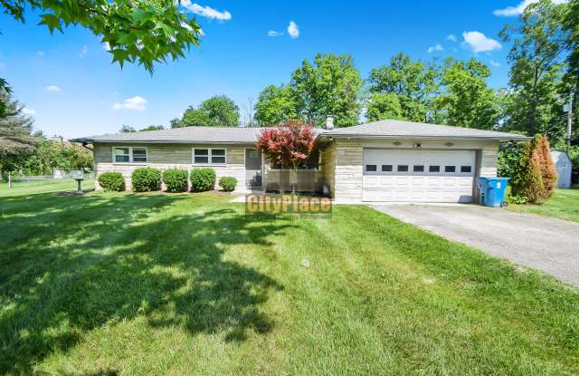 7504 Honnen Dr N Gallery 4