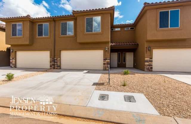 Newer Three Bedroom in Santa Clara at Tuscany at Cliffrose photos photos