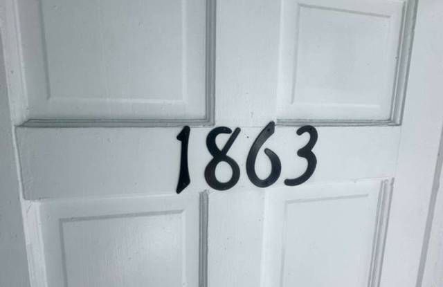 Charming 2BR Home for Rent in Jacksonville – Prime Investment Opportunity! photos photos