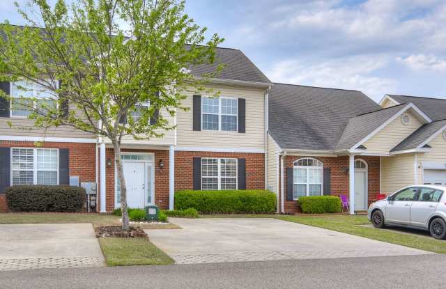 3 Bedroom Townhouse in Evans Gallery 4