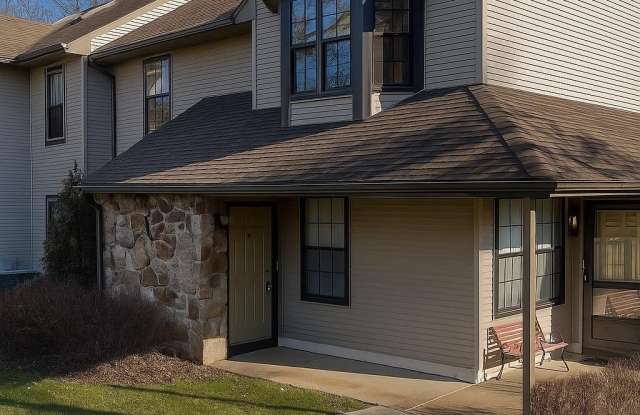 122 BASSWOOD Court - 122 Basswood Court, Bucks County, PA 18976