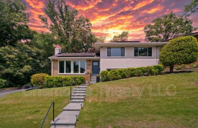 4600 Blagden Ter NW photos photos
