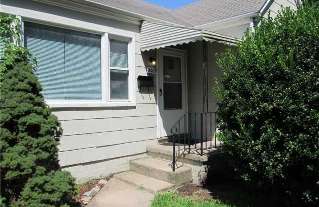 5005 Winchester Avenue Gallery 2