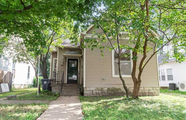 Spacious Updated Cottage photos photos Spacious Updated Cottage photos photos