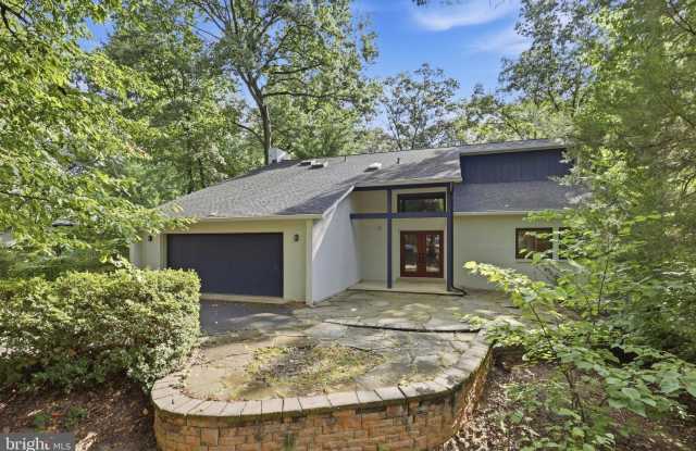 2025 MOCK ORANGE Court Gallery 1
