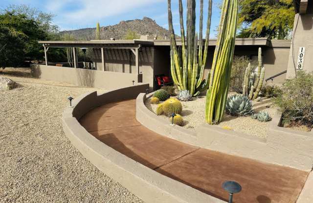 1039 N BOULDER Drive Gallery 3