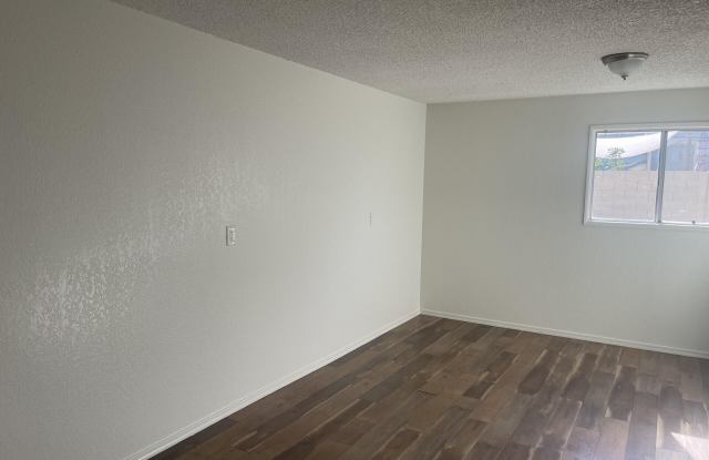 1219 E Five Star Boulevard Gallery 3