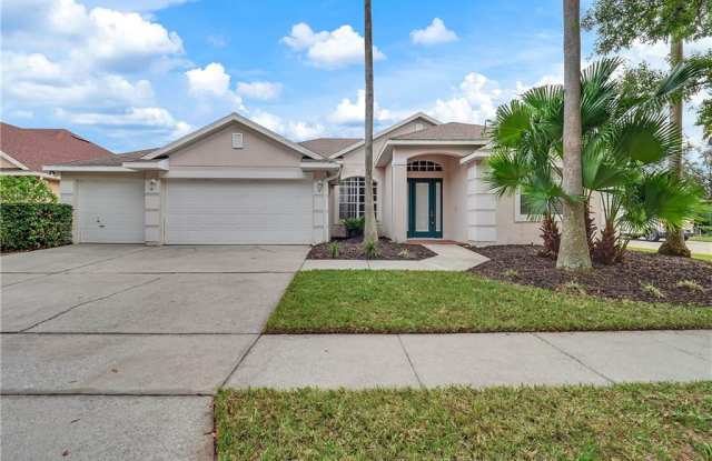 107 WALTON HEATH DRIVE - 107 Walton Heath Drive, Alafaya, FL 32828
