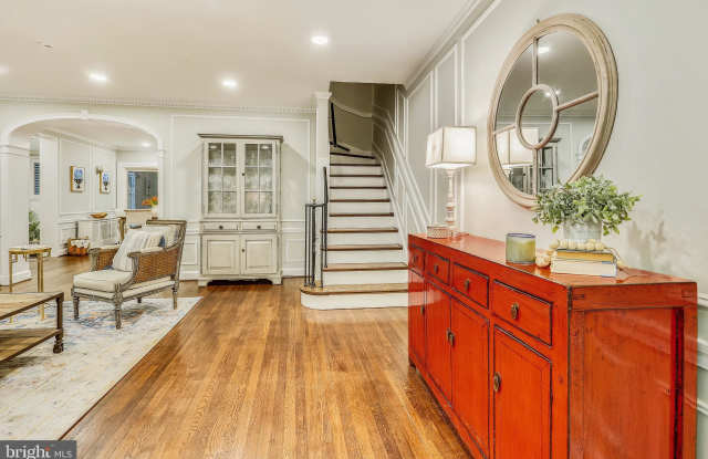 1544 44TH STREET NW Gallery 3