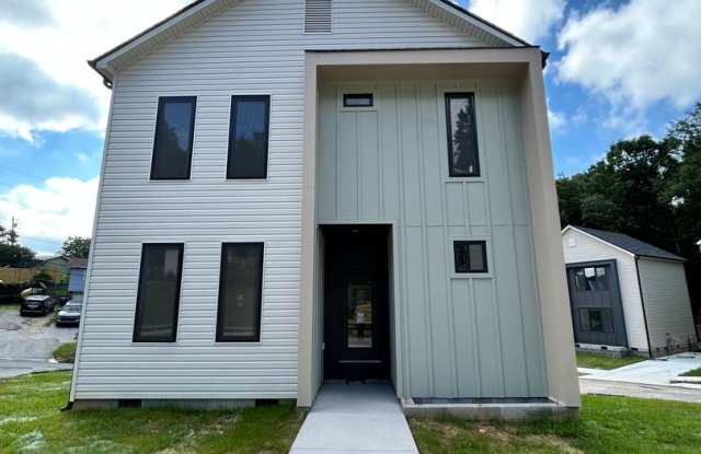 Beautiful New Build 3 Bed, 2.5 Bath, Home in Hixson! photos photos