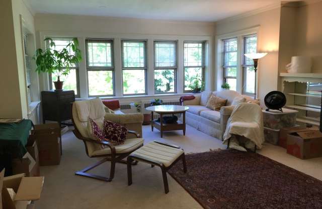 1135 Bonnie Brae Avenue Gallery 2