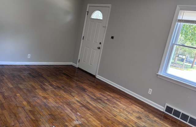 102 Ardmore Drive Gallery 3