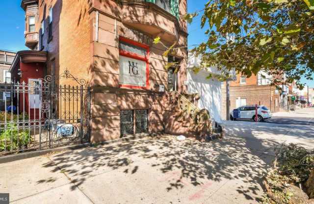 2206 S BROAD STREET photos photos